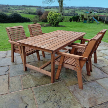 Timber Valley 4 Seat Set 4XC 1795 Table