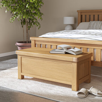 Oak Shire Blanket Box | Assembled