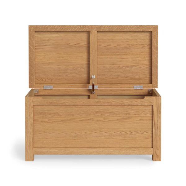Bywell Waxed Oak Blanket Box | Fully Assembled