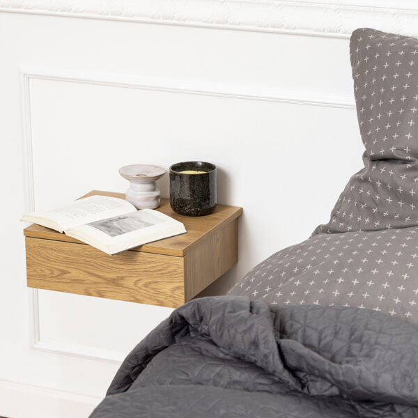 Avington Square Bedside Table with 1 Drawers in Oak | Self Assembly