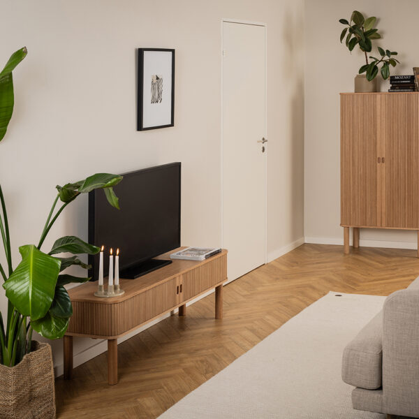 Langworth TV Unit in Oak | Self Assembly