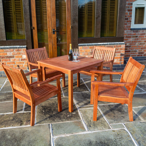 Oakworld Alfresco Willington Square Set | Assembly Required