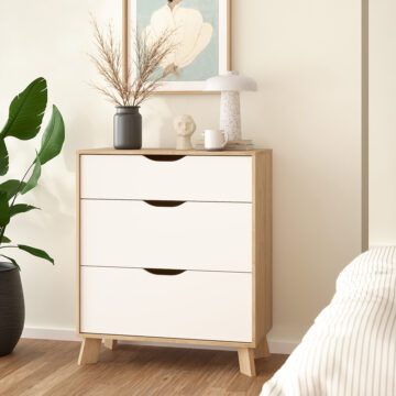 Elden White 3 Drawer Chest | Jackson Hickory Oak