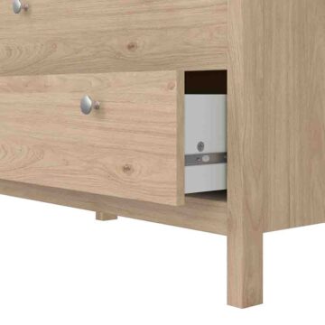 Ronda Chest 3 Drawers in Jackson Hickory Oak