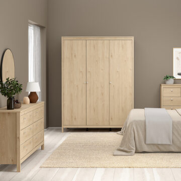Ronda Double Dresser 4+4 drawers in Jackson Hickory Oak