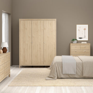 Ronda 3 Door Wardrobe | Hickory Oak Finish