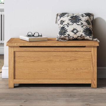 Bywell Waxed Oak Blanket Box | Clearance