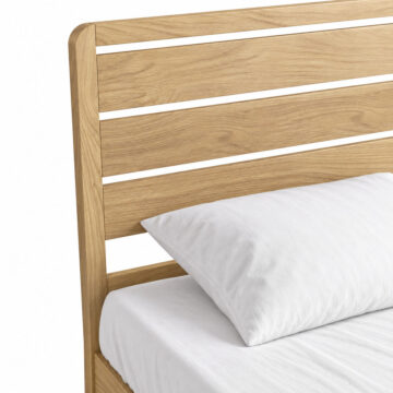 Dover Light Oak 4’6 Bed