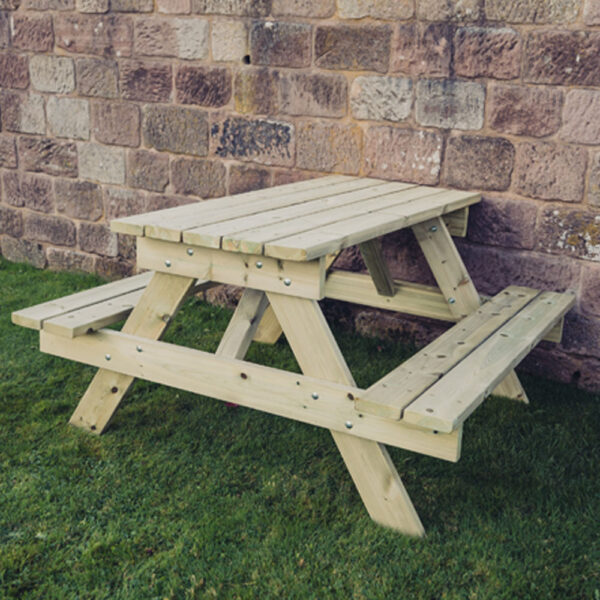 Traditional Picnic Table 1395mm Long | Assembly Required