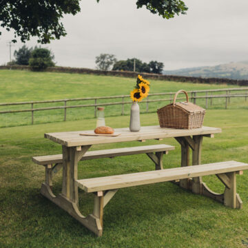 Lunar Picnic Table 1500