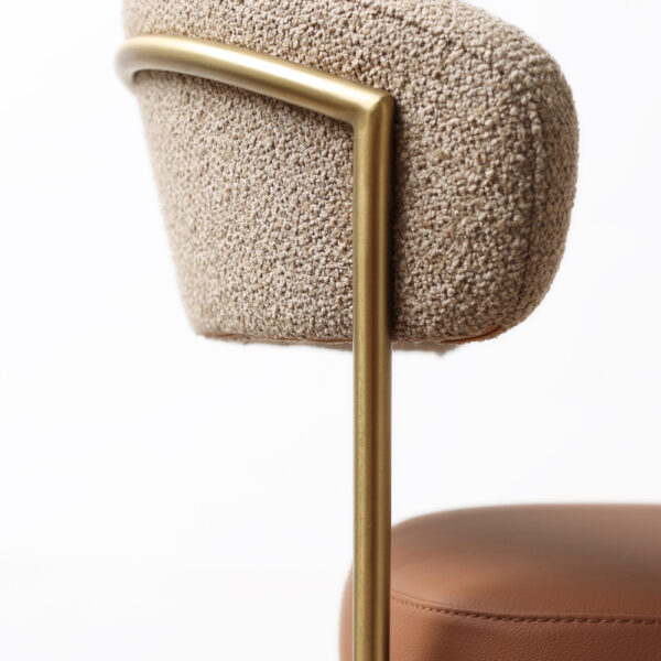 Stratus Premium Bar stool Gold Saddle Brown Fusion