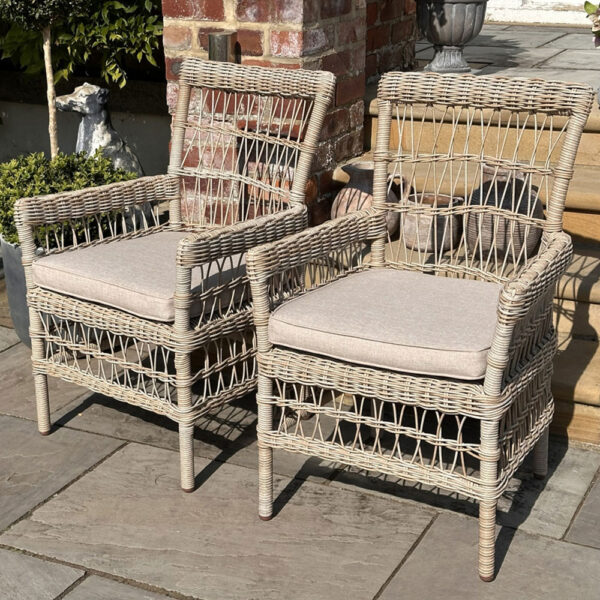 Provina Collection Outdoor 6 Seater Dining Set