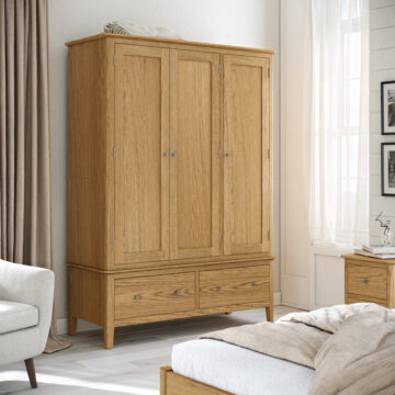 Folkestone Oak Triple Wardrobe