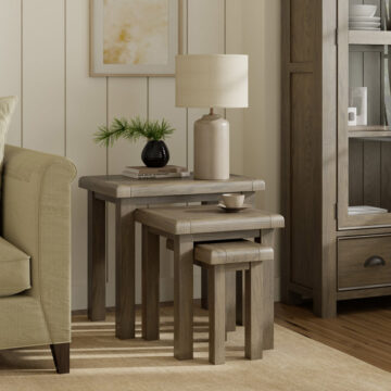 Heritage Oak Nest Of 3 Tables