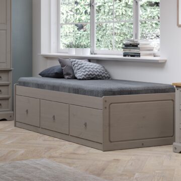 Grey Waxed Pine