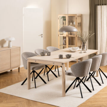 Lindley Extendable Dining Table in White Oak 200/300 x 100 x 75cm