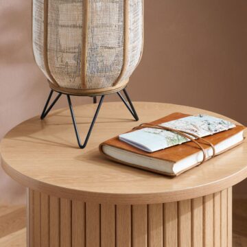Aksel Fluted Side Table | Oak Finish