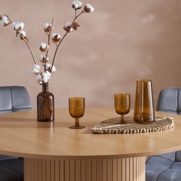 Aksel Round Fluted Dining Table | Oak Finish