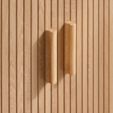 Aksel 2 Door Fluted Sideboard | Oak Finish