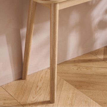 Aksel Console Table | Oak Finish