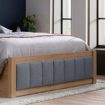 Belmont 5′ King Size Ottoman Bed | Oak Finish