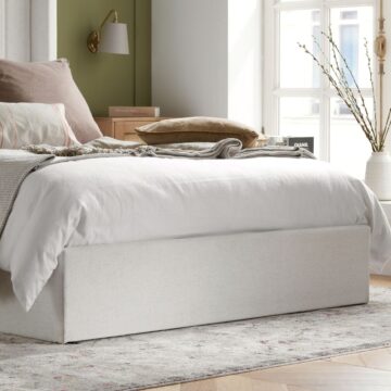 Mabel Cream 4’6 Double Ottoman Bed