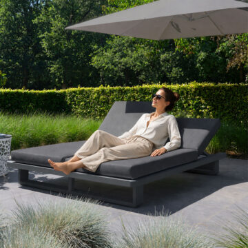 Outdoor Loungers