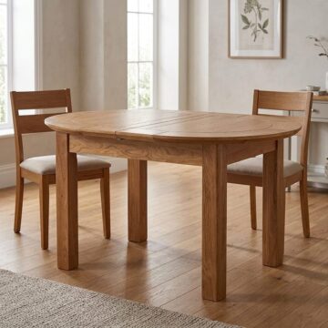 Wellington Oak Small Oval Extending Table | 131.5 - 165.5cm