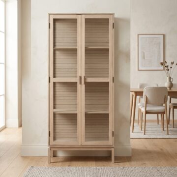Lindley 2 Door Display Cabinet | White Oiled Oak