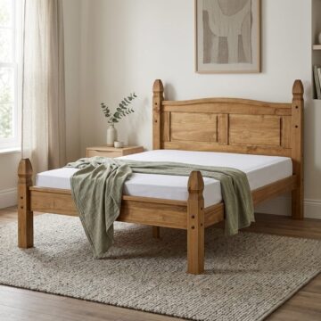 Hallglen Low End Double Bed | Pine