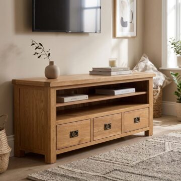 Nottingham Oak Large TV Unit With Drawers