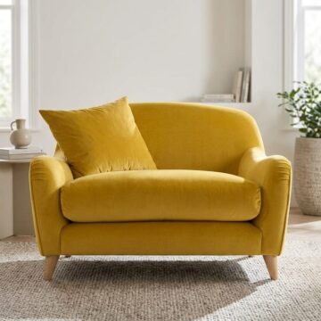 Gatlin Snuggler | Ochre