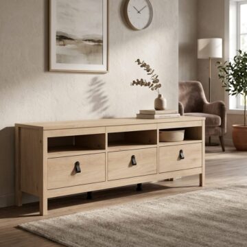 Seville TV-Unit 3 Drawers in Jackson Hickory Oak