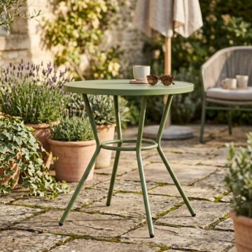 Grove Green 3 Piece Bistro Garden Set | Pair of Rope Back Armchairs & Round Plastic Table